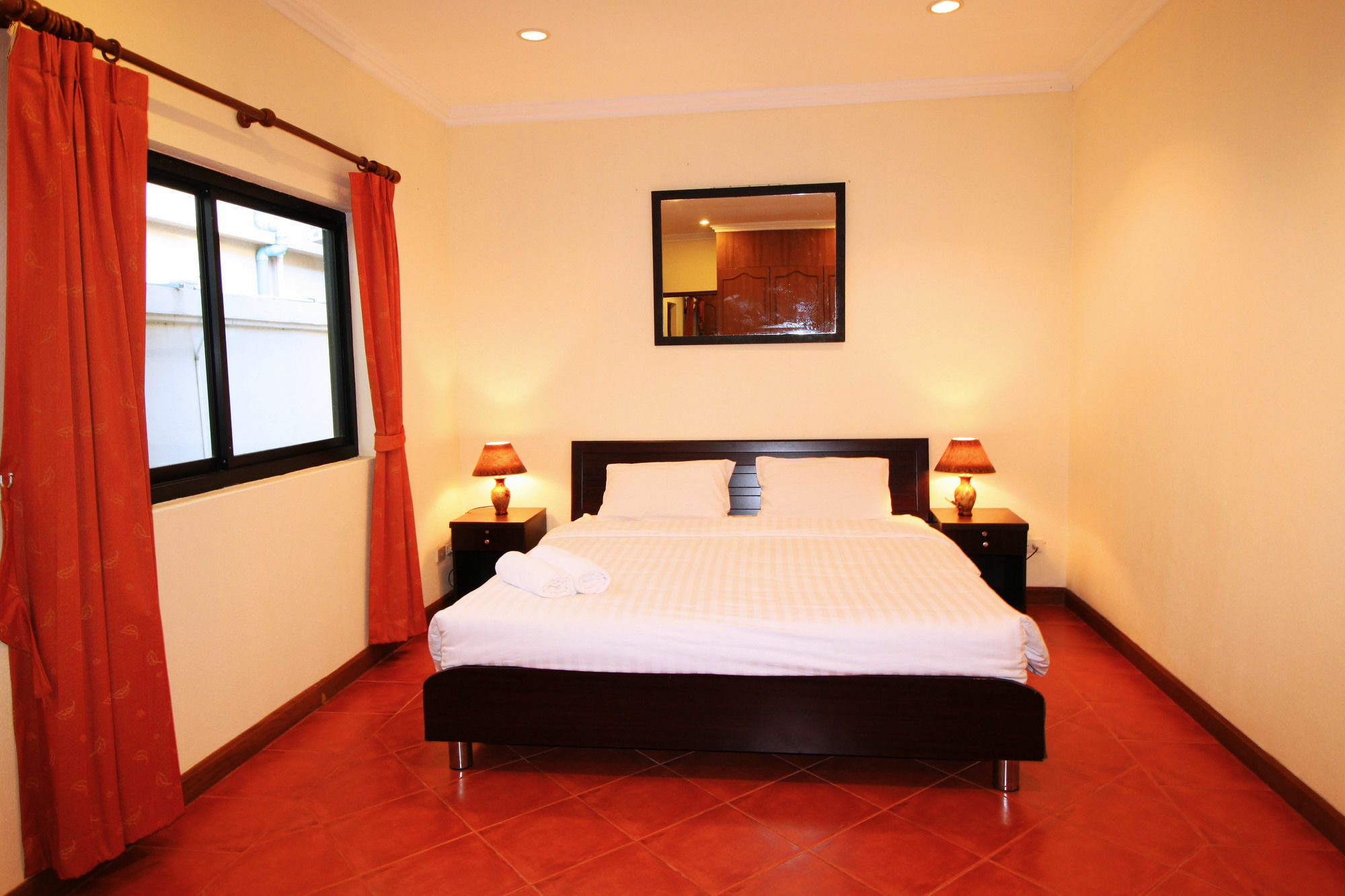 Cosy Beach Pool Villas By Pattaya Sunny Rentals מראה חיצוני תמונה