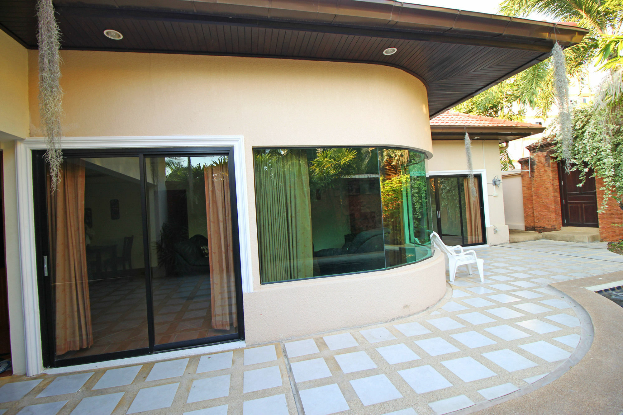 Cosy Beach Pool Villas By Pattaya Sunny Rentals מראה חיצוני תמונה