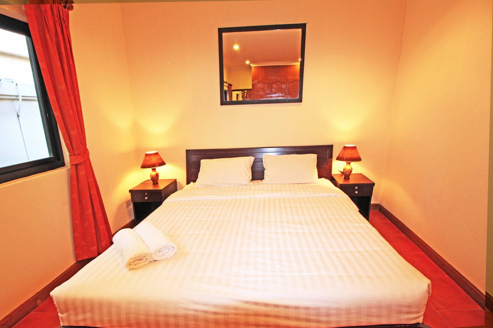 Cosy Beach Pool Villas By Pattaya Sunny Rentals מראה חיצוני תמונה